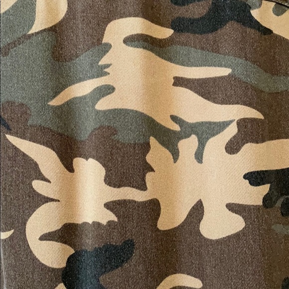 Zara Army Short Sleeves Large - Picture 5 of 5